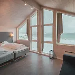 호텔 Arctic Tromso Sommarøy