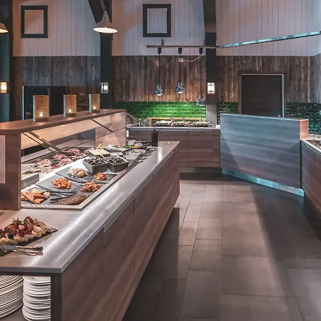 Arctic Tromso Sommarøy