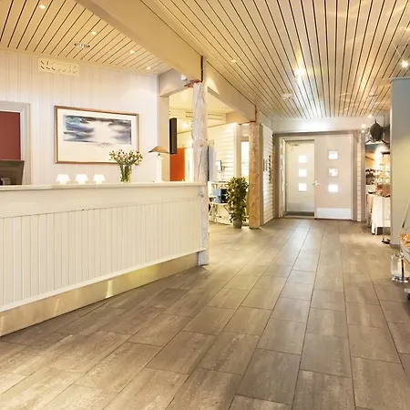 Arctic Tromso 4* Sommarøy