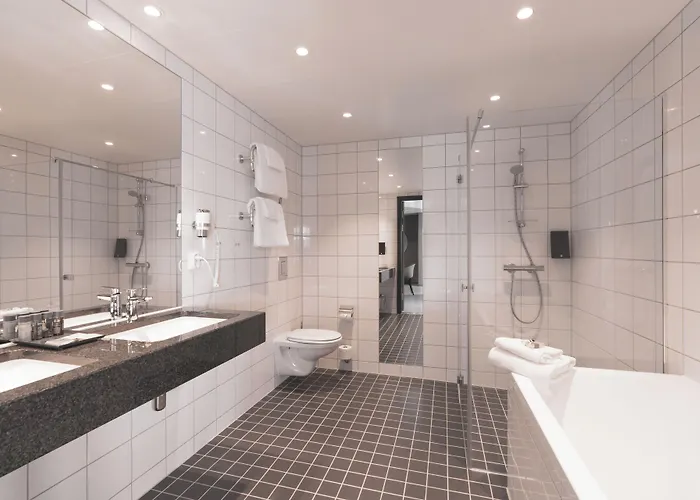 Hotel Arctic Tromso 4*